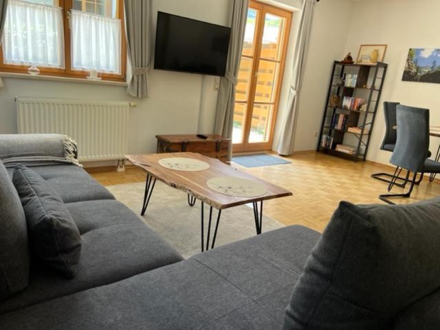 Apartment Auszeit Am Breitenbach - Ruhig Gelegen, Schoene Sonnenterrasse Шлірзе Екстер'єр фото